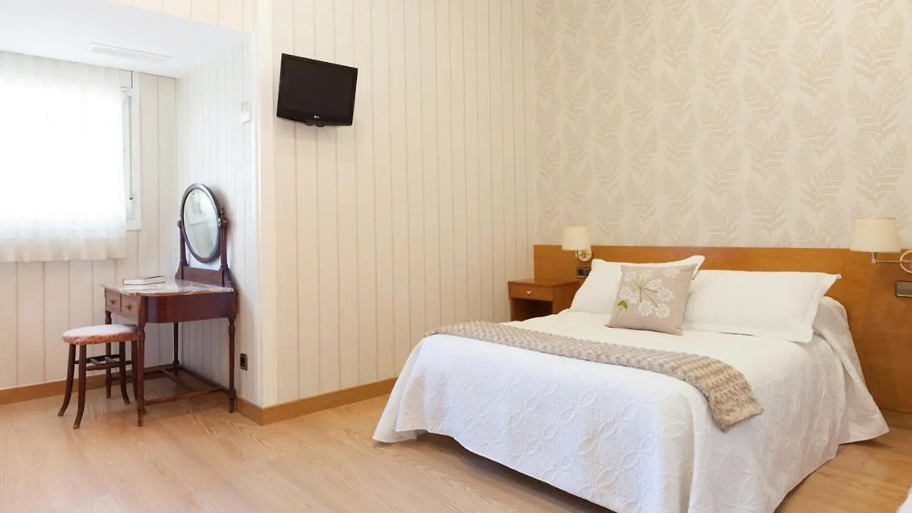 ברצלונה Hostal Oliva ספרד